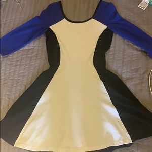 Simple pretty dress.